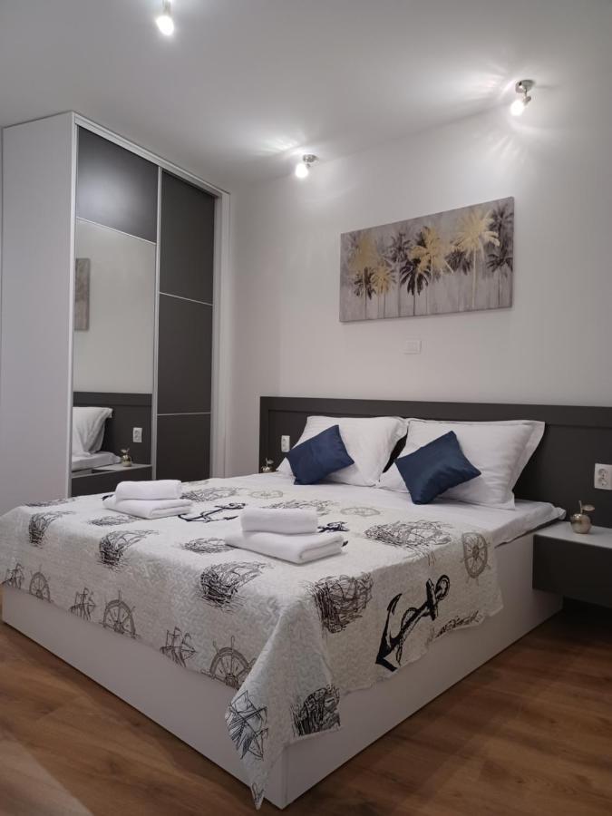 Luxury Apartment Cvita Podstrana Bagian luar foto