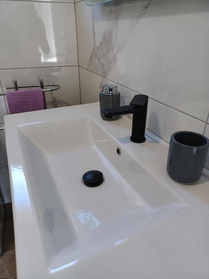 Luxury Apartment Cvita Podstrana Bagian luar foto