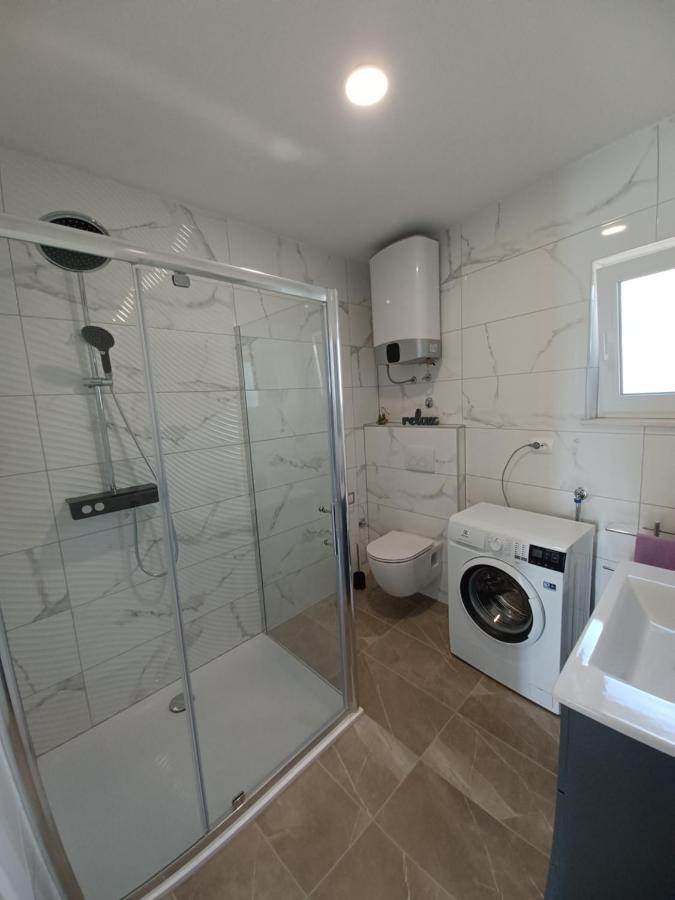 Luxury Apartment Cvita Podstrana Bagian luar foto